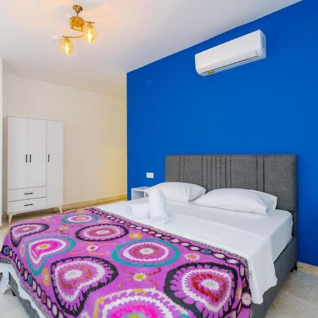 Bed and Breakfast Mel Town à Antalya Extérieur photo