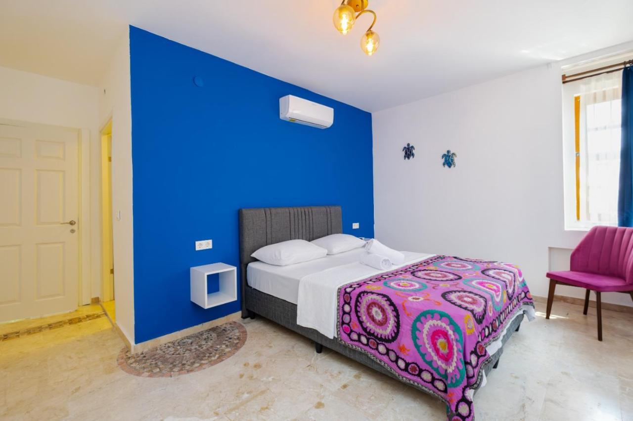 Bed and Breakfast Mel Town à Antalya Extérieur photo